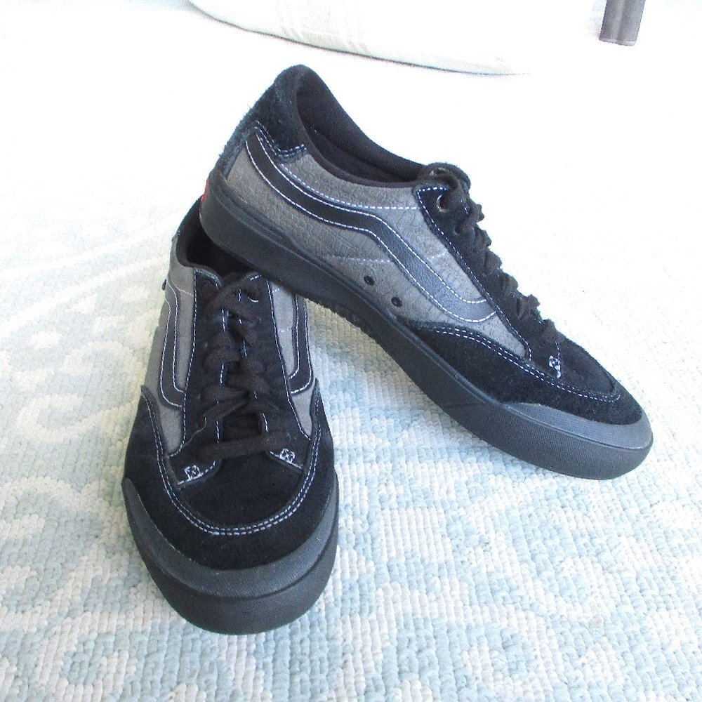 Vans Mens US Size 9 Black & Gray Skateboard Waffle Comfort Low Sneaker Lace Up